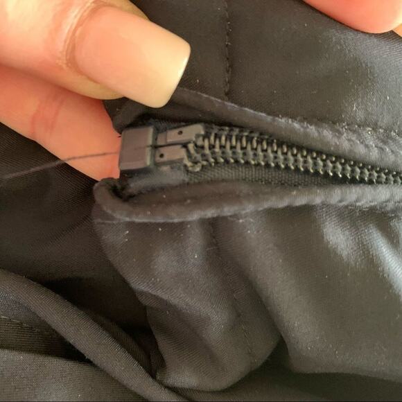 Cutter & Buck men’s windbreaker Zip up jacket SZ large Golf Navy & Red - Picture 8 of 9